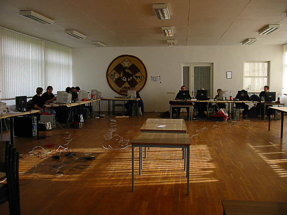 4. Grosse LAN (19)